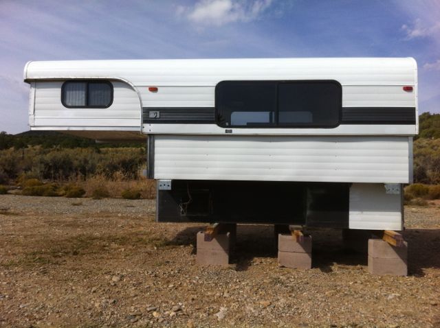 2006 Alaskan Camper - 10' cabover - $13,750 SOLD - Gear Exchange