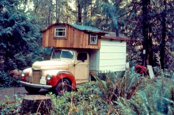 Camper at Goldstream early 70s  Disc 25 [640x480].jpg