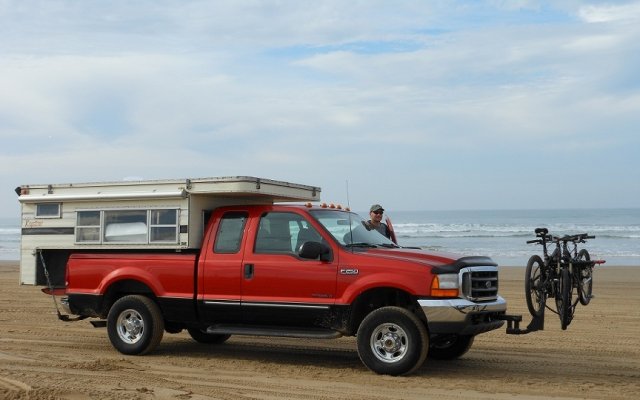 f250 with camper small size.JPG