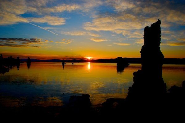 Mono Lake.jpg