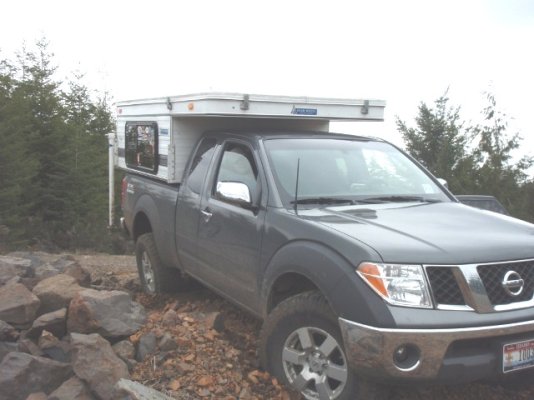 Nissan Frontier with Eagle 2.jpg