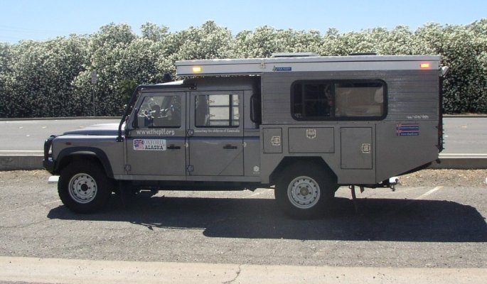 Land Rover with FWC 2.JPG