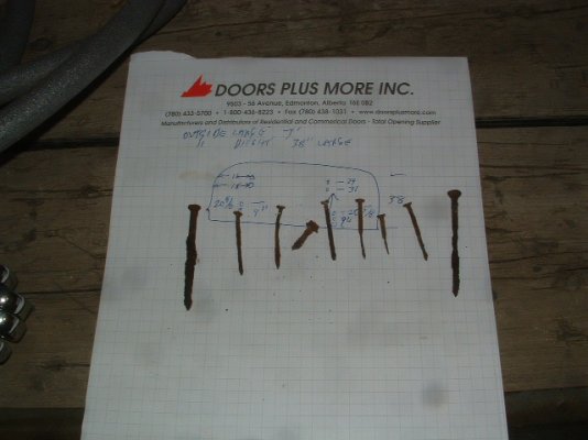 Sample rusted screw etc.JPG