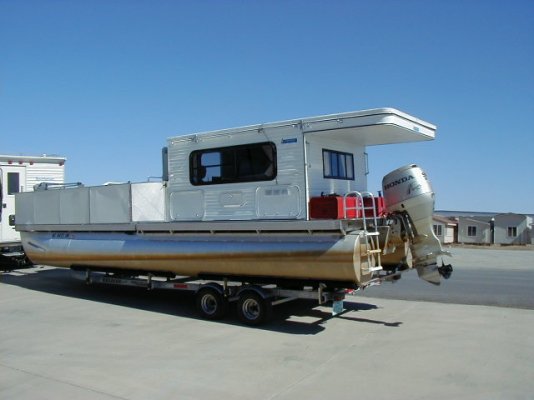 Pontoon Boat with FW Camper 1 (2).JPG