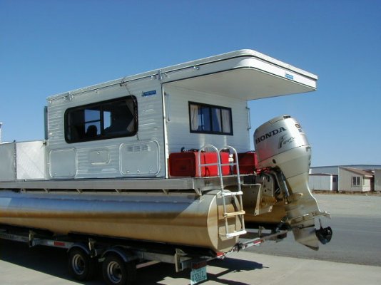 Pontoon Boat with FW Camper 3.JPG