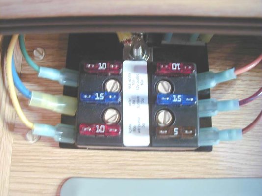 Older Fuse Block.jpg