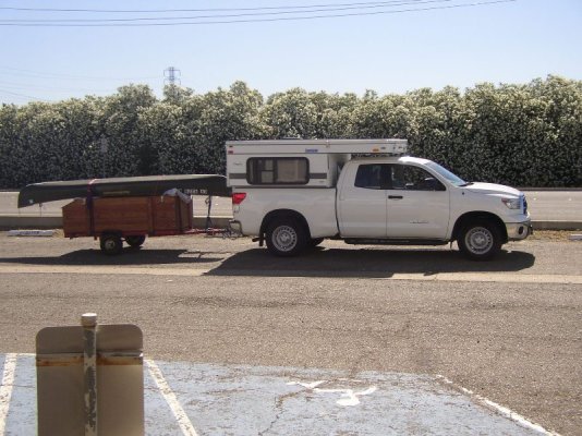 trailer behind a fwc.JPG