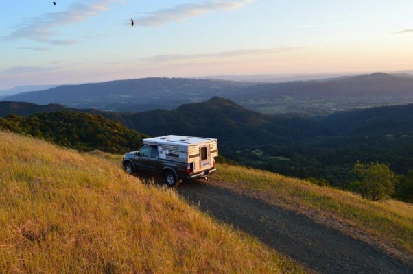 four wheel campers fleet tundra bald mountain.jpg