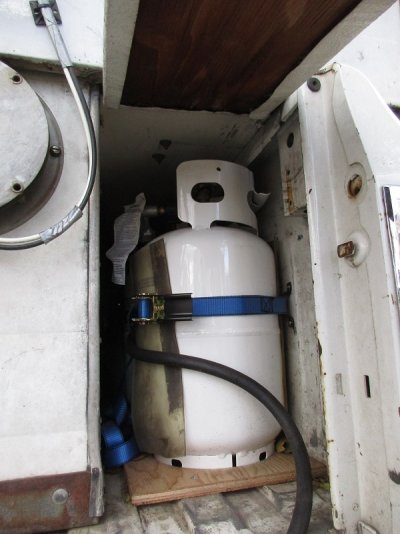 Propane tank strapped in.jpg