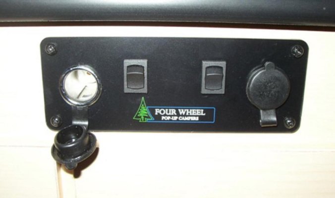 12v panel.jpg