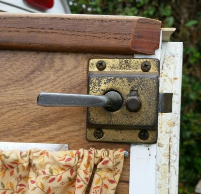 Rear Door Inside Latch.jpg