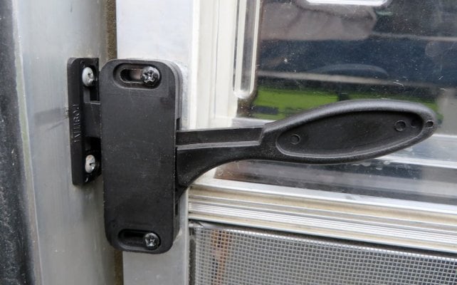 HawkNewScreenDoorHandle.jpg