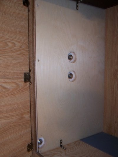 storage closet 2a.jpg