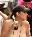 nude-women-drinking-beer.jpg