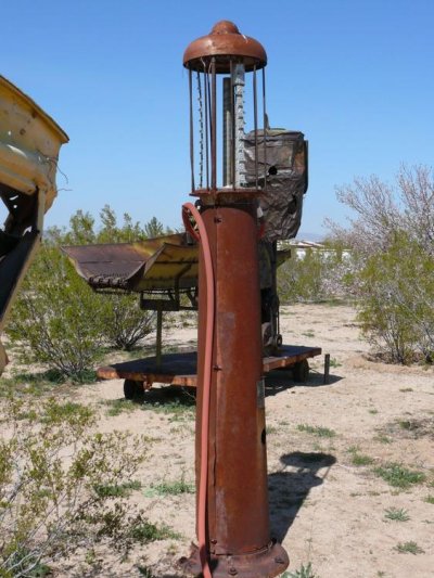 Old Gas Pump.jpg