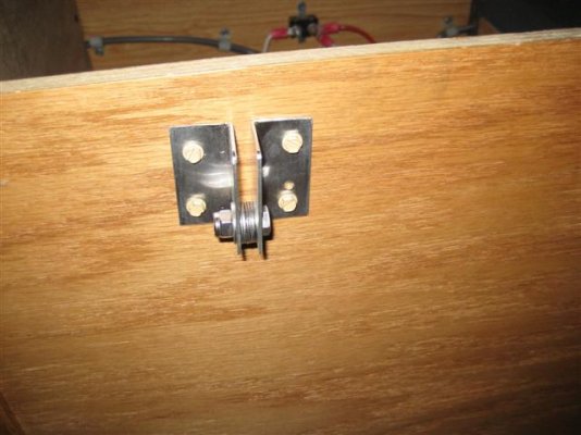 bed bracket (Small).jpg