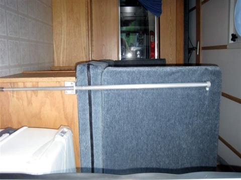 bed seat back with pole (Small).jpg