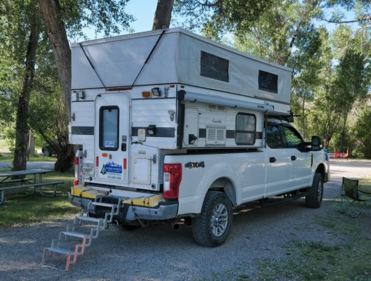 FWD camper003.jpg