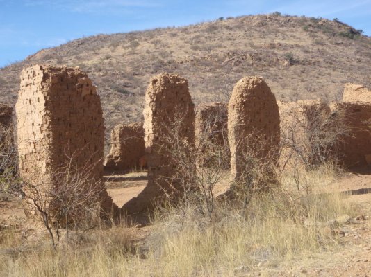 P10700200001_adobe_ruins1.JPG