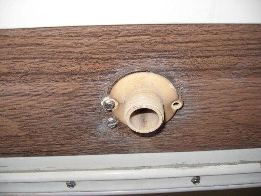 sink drain fitting.jpg