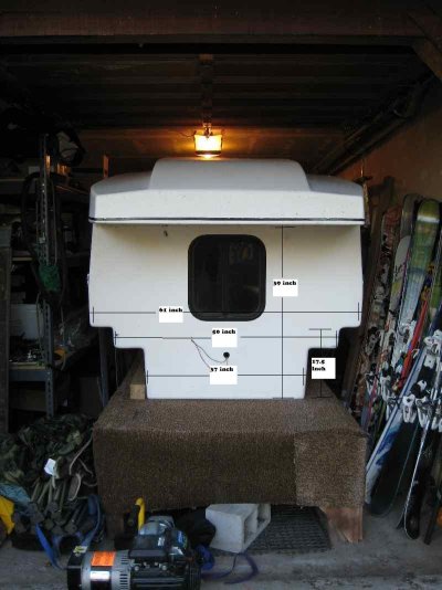 Camper on Platform with Dimensions..jpg