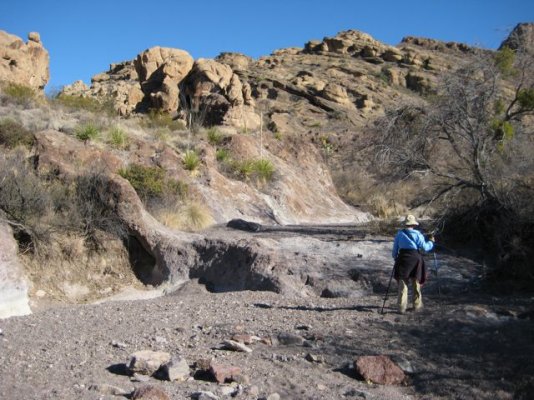 Stream bed near Yedra .jpg