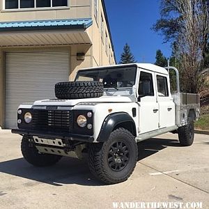 Defender 150 with XP Truck Tray