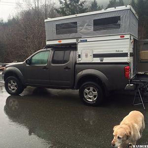 2007 Four Wheel Camper Falcon Drivers side Nissan Frotnier short box 5' foot