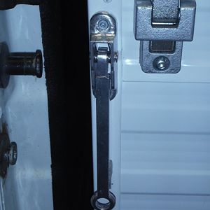 Camper end of new door latch