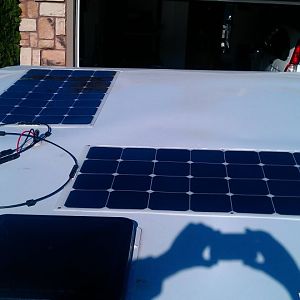 FLEX SOLAR PANELS - 2 100 WATT