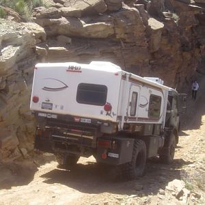 18 foot camper white Rim road