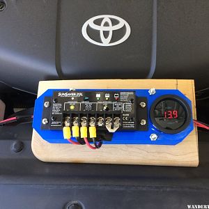 Solar controller voltmeter Pilot