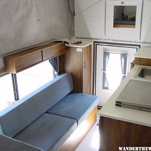 Camper002.jpg