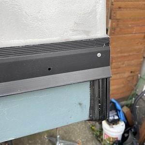 Roof trim:drip edge