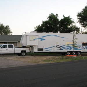 2004 Silverado 2500HD Duramax Allison Crew LB SRW 2x
2006 Weekend Warrior 40' 5th