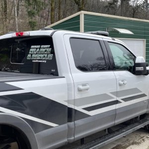 We've set the truck up for Search & Rescue with the LED STL TakeDown roof lightbar, LED grille light, winch (attaches to either the front or rear rece