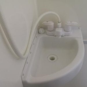 Bathroom sink