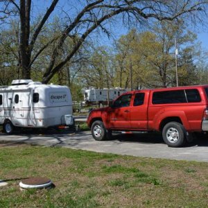 My Toyota Tacoma Access Cab 2011 4.0 4x2 and Escape 17B 2015. The Tacoma had no problems tow climbing the Ozarks of Missouri and Arkansas.