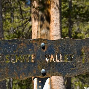 Trail To Yosemite Valley From Olmsted Point