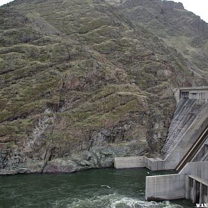 Hells Canyon Dam