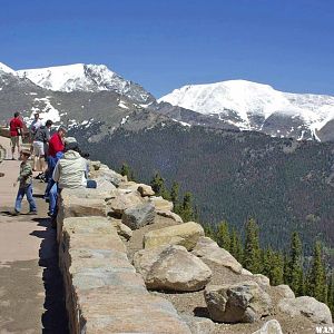 Crowded Overlook on Trail Ridge Road