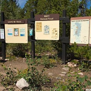 Rainbow Lakes Trail Trailhead