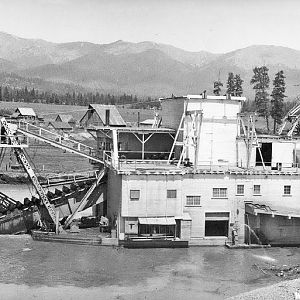 Sumpter Dredge 1941