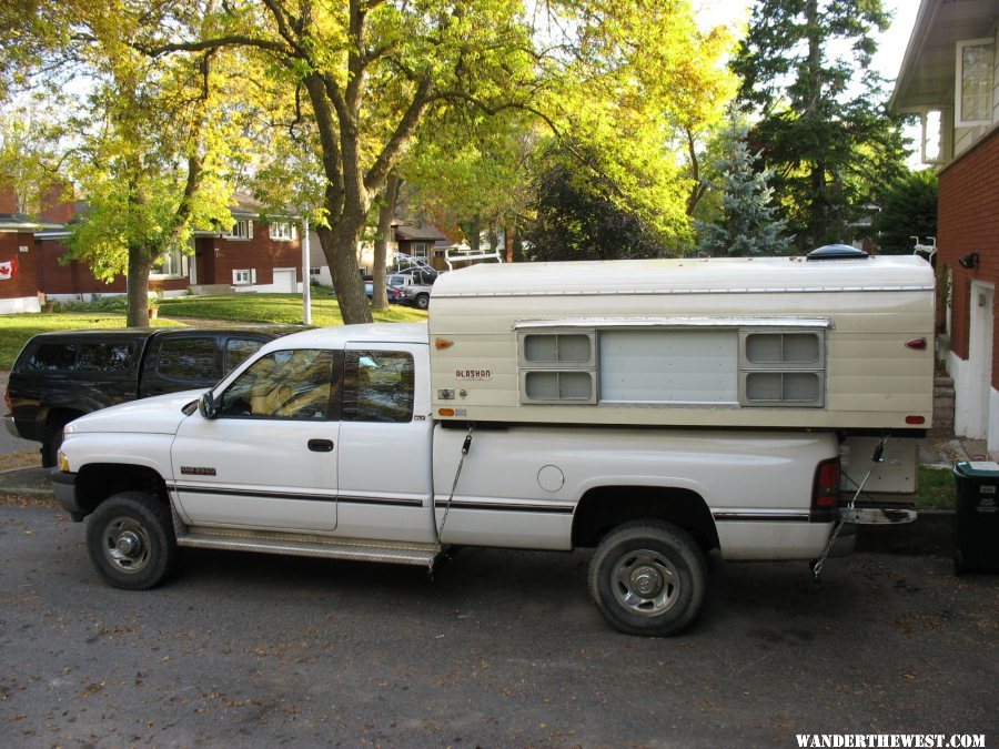 1996 Dodge Ram 2500 4x4 and 1974 Alaskan 10 ft NCO