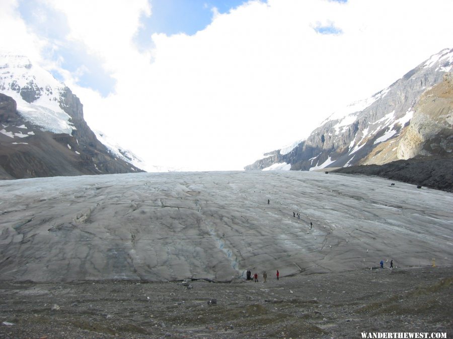 2005 40 CAN ICEFIELDS PKY COLUMBIA ICEFIELD