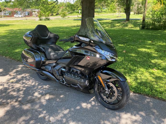 2021 Honda Goldwing Tour DCT Metallic Black