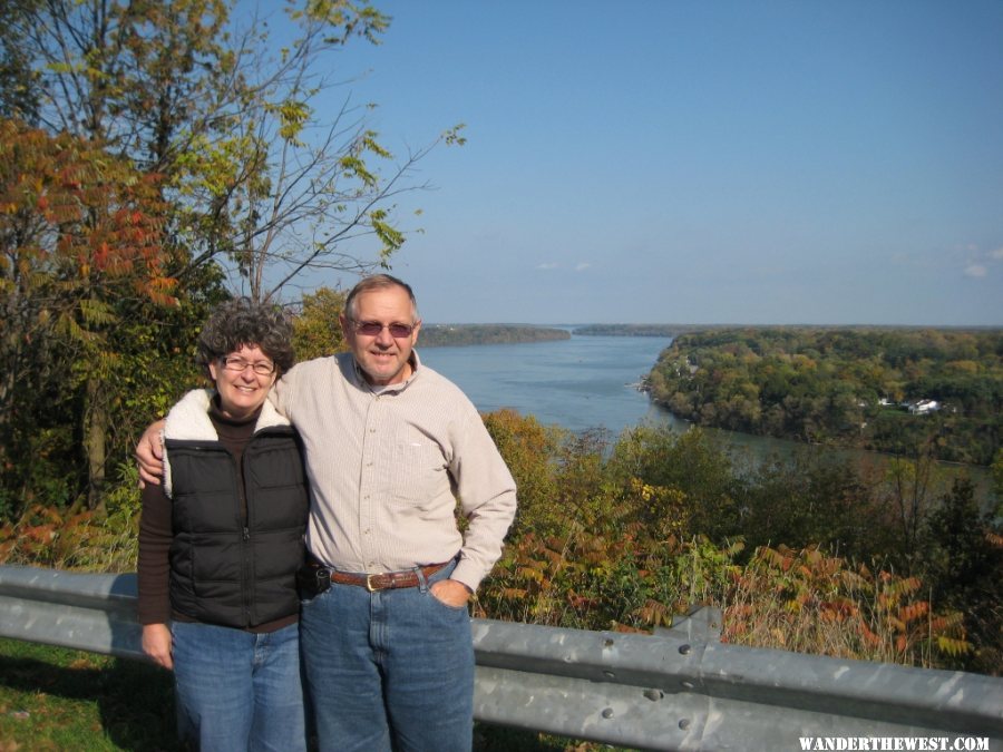 28 Over looking the Niagara River (1024x768).jpg