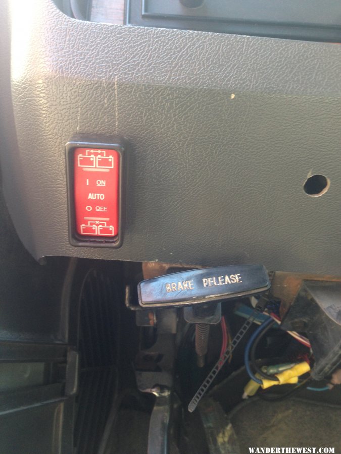 BlueSea 7622 ACR manual control installed in Dash