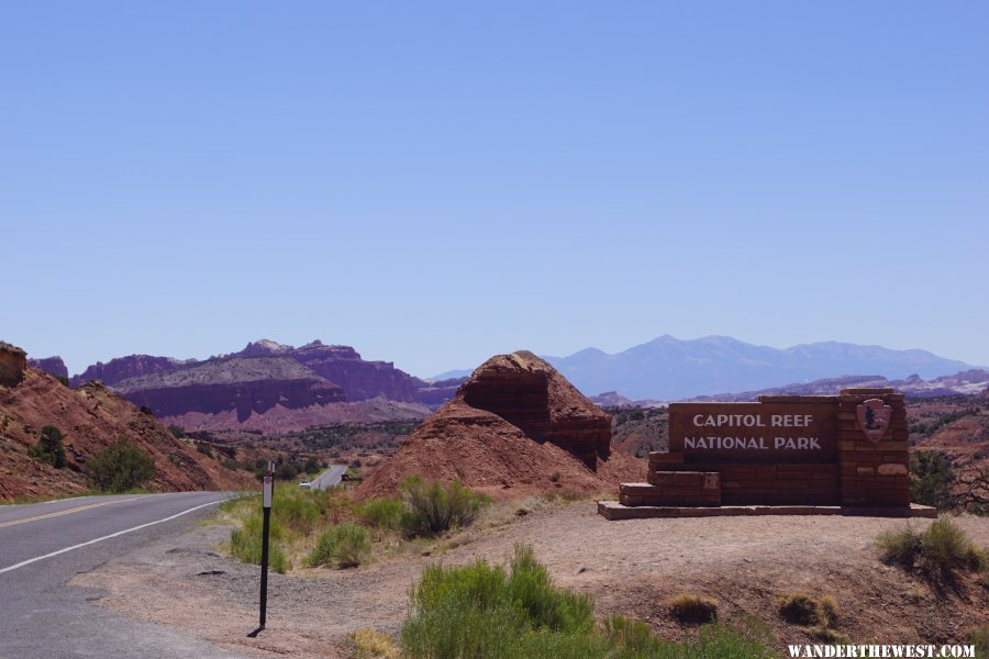 Capital Reef entrance