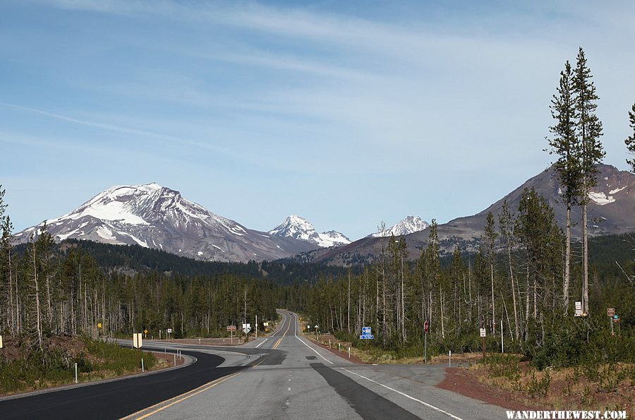 Cascade Lakes Highway, Approaching the 3 Sisters